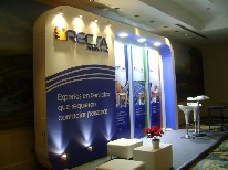 Logo corporeo y banners para stand